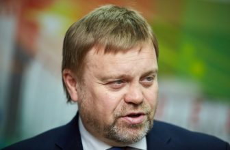 Поздравляем Василия Нелюбина с юбилеем!