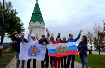 Красноярские журналисты провели акцию, посвящённую предстоящему Дню России